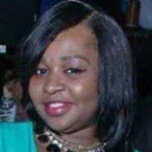 Meet your Posher, Thea